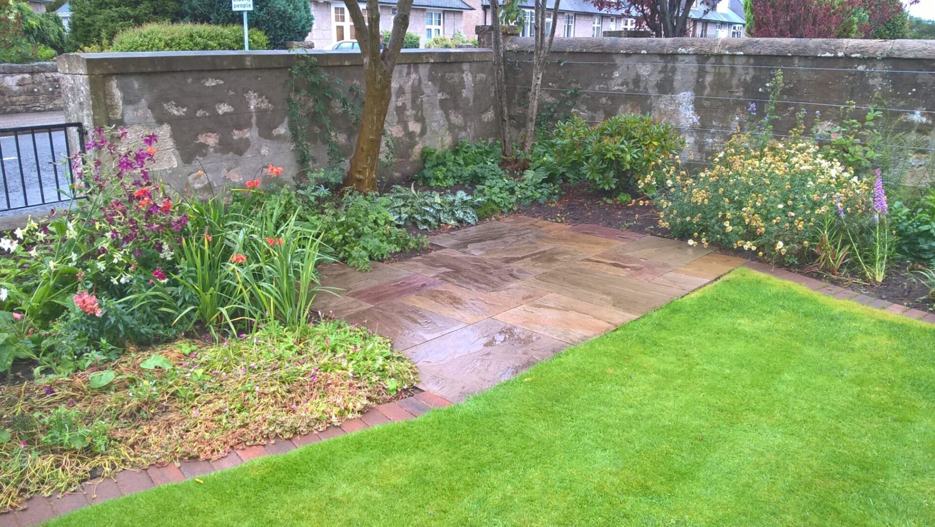 Landscape gardening design